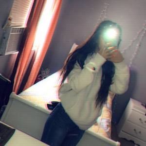 Meet your Posher, Mia